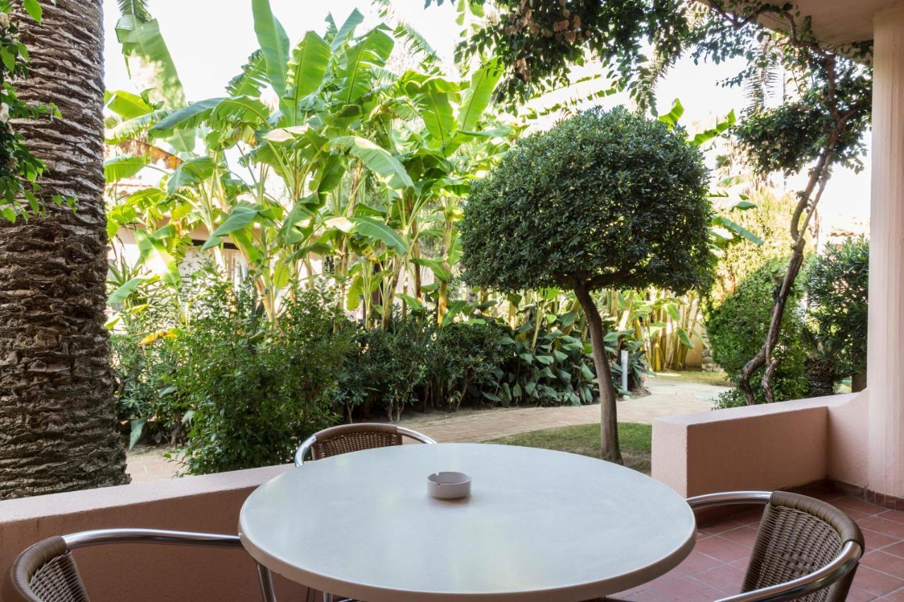 Hotel Villaggio Cala Di Volpe Капо Ватикано Екстериор снимка
